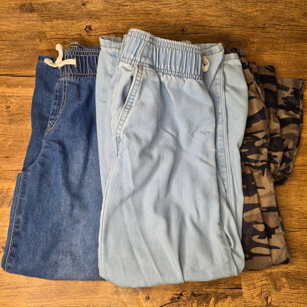 Old Navy Wide Leg high Rise Baggy Jeans size 8 girls Camo Pants